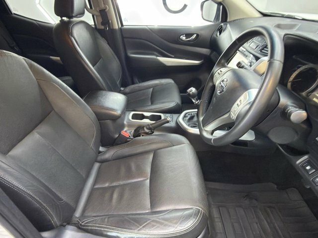 Nissan Navara Dci Tekna 4X4 Shr Dcb Black #8