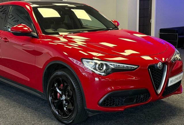 Alfa Romeo Stelvio 2.2 D 210 Speciale Red #28