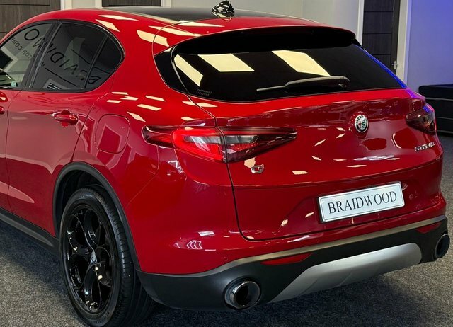Alfa Romeo Stelvio 2.2 D 210 Speciale Red #29