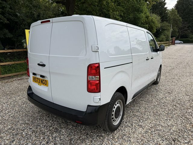 Citroen Dispatch Bluehdi 1000 Enterprise Edition KS73NGO White #4
