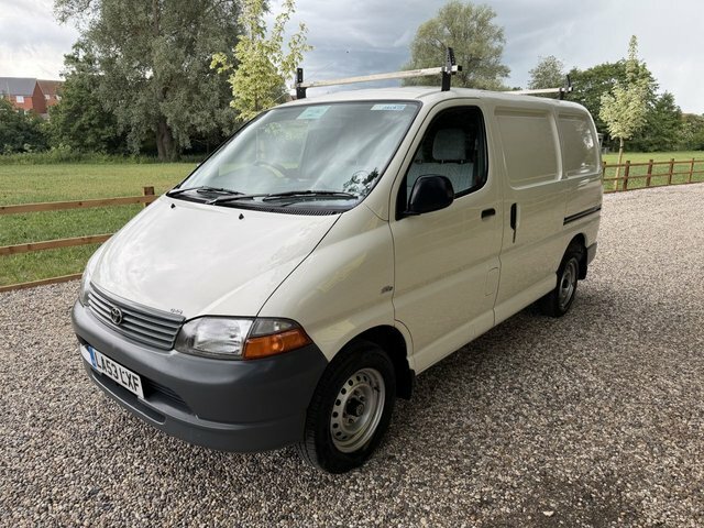 Toyota HiAce Speed,swb,no Vat White #4