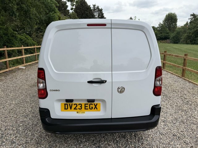 Vauxhall Combo Turbo D 2300 Prime DV23EGX White #5