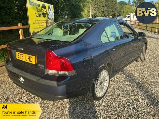 Volvo S60 S Saloon Blue #2