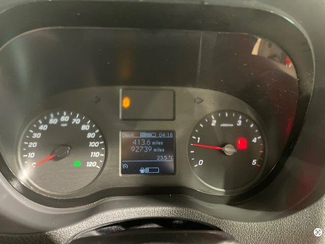 Mercedes-Benz Sprinter 315 Cdi Progressive Dropside KN72FXA White #4