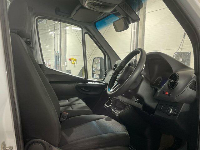 Mercedes-Benz Sprinter 315 Cdi Progressive Dropside KN72FXA White #3