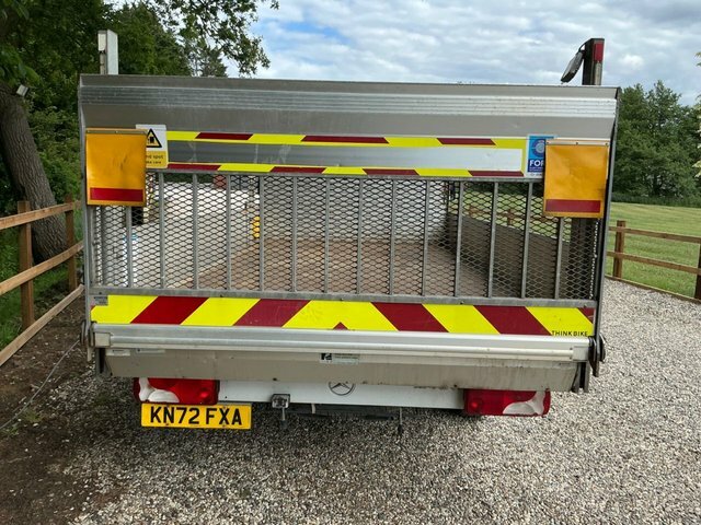 Mercedes-Benz Sprinter 315 Cdi Progressive Dropside KN72FXA White #6