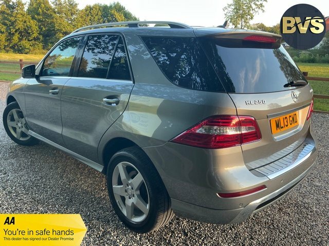 Mercedes-Benz M Class Ml250 Bluetec Amg Sport Silver #2