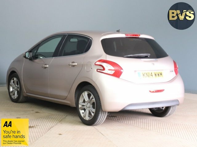 Peugeot 208 Hdi Allure Hatchback Pink #6