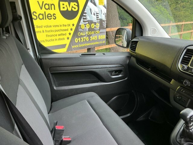 Vauxhall Vivaro Gs Grey #9