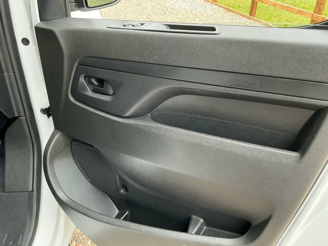 Vauxhall Vivaro Gs Grey #7