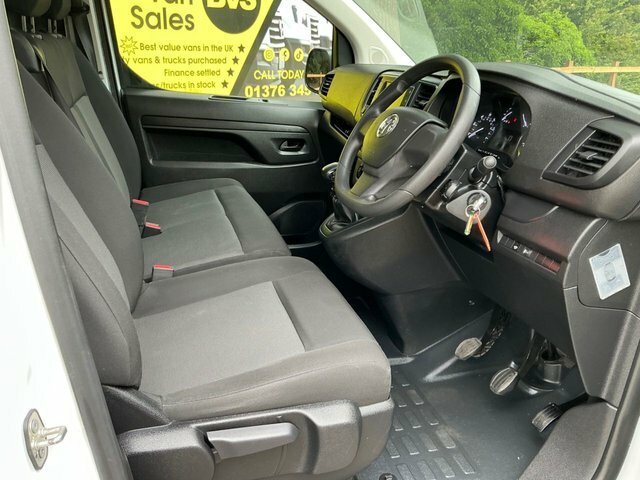 Vauxhall Vivaro Gs Grey #8