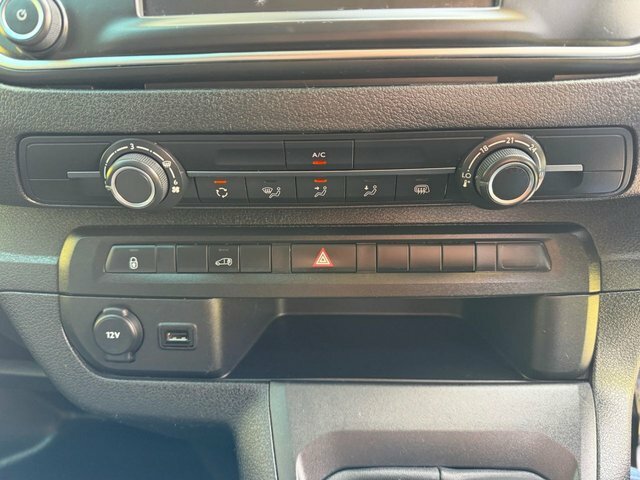 Vauxhall Vivaro 2900 1.5D 100Ps Dynamic H1 Van Lwb White #12