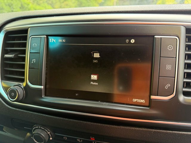 Vauxhall Vivaro 2900 1.5D 100Ps Dynamic H1 Van Lwb White #15