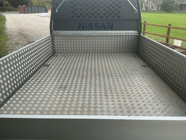 Nissan NT400 120 Bhp 5 Speed Blue #12