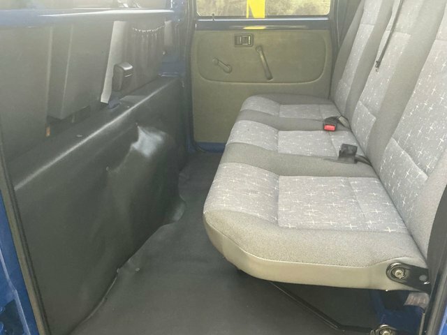 Nissan NT400 120 Bhp 5 Speed Blue #31