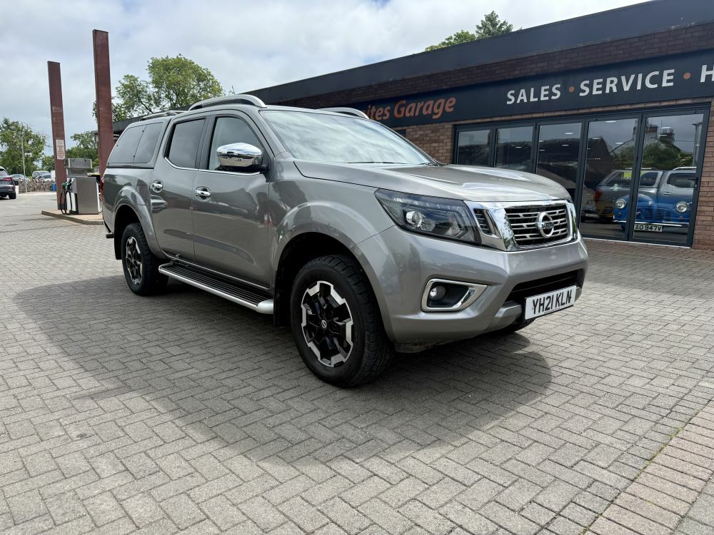 Nissan Navara 2.3 Dci Tekna 4Wd Grey #2