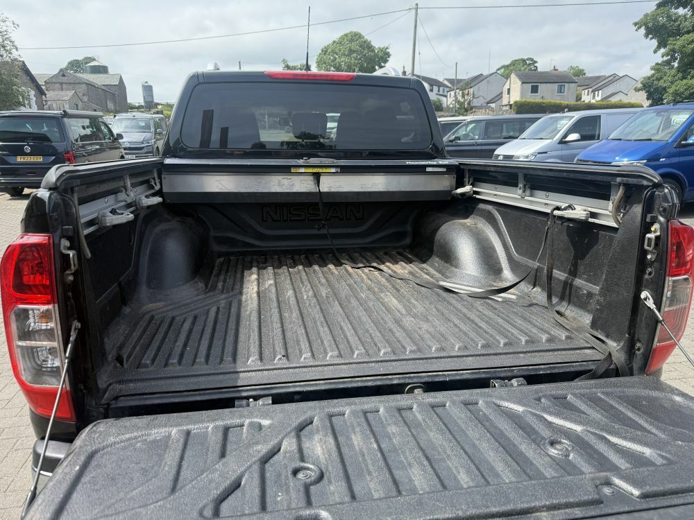 Nissan Navara Dci Tekna Shr Dcb Grey #13