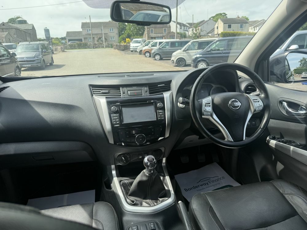 Nissan Navara Dci Tekna Shr Dcb Grey #9