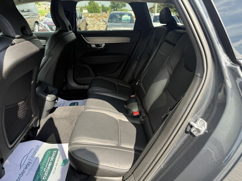 Volvo V90 2.0 D4 Momentum Plus Geartronic Grey #10