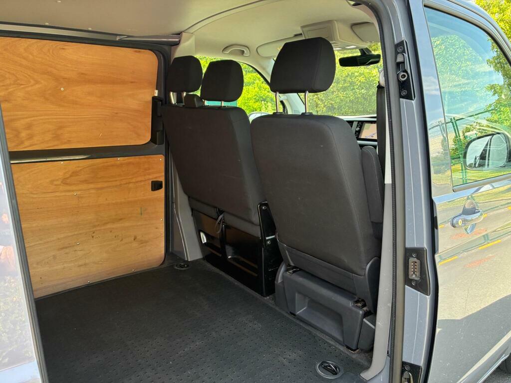 Volkswagen Transporter 2L Se Beige #11