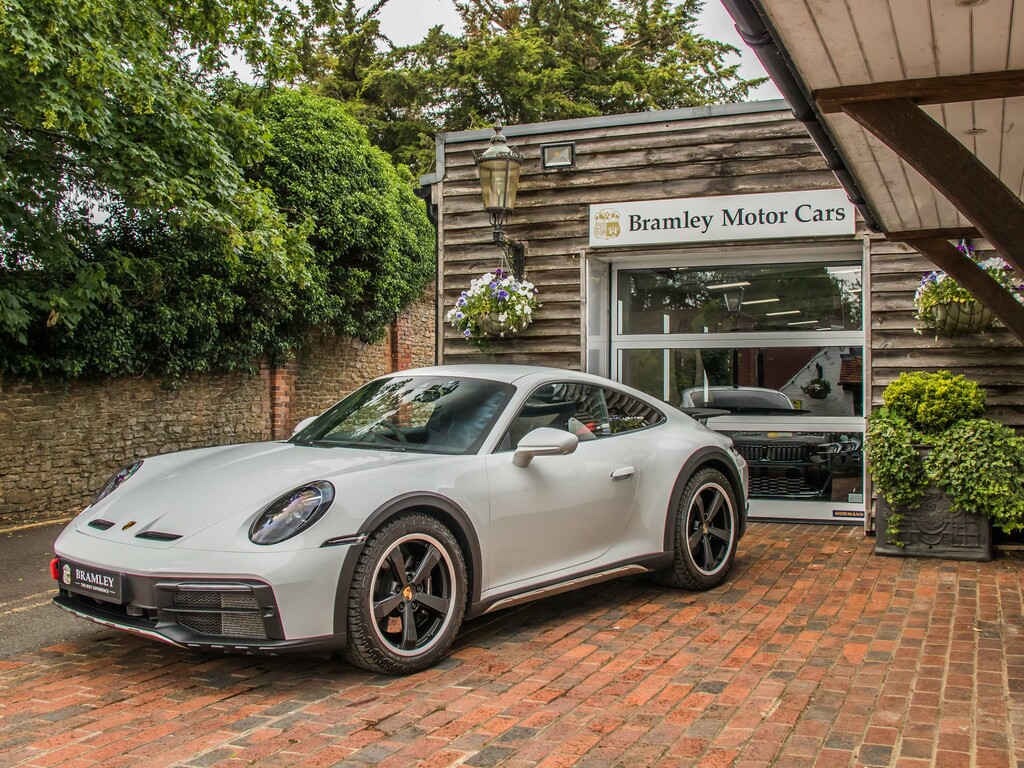 Porsche 911 Automatic RJ23NNC White