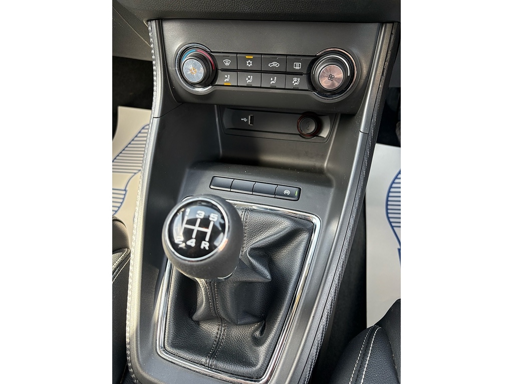 MG ZS Zs Exclusive T Black #13