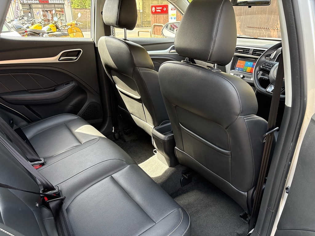 MG ZS Zs Exclusive T Black #11