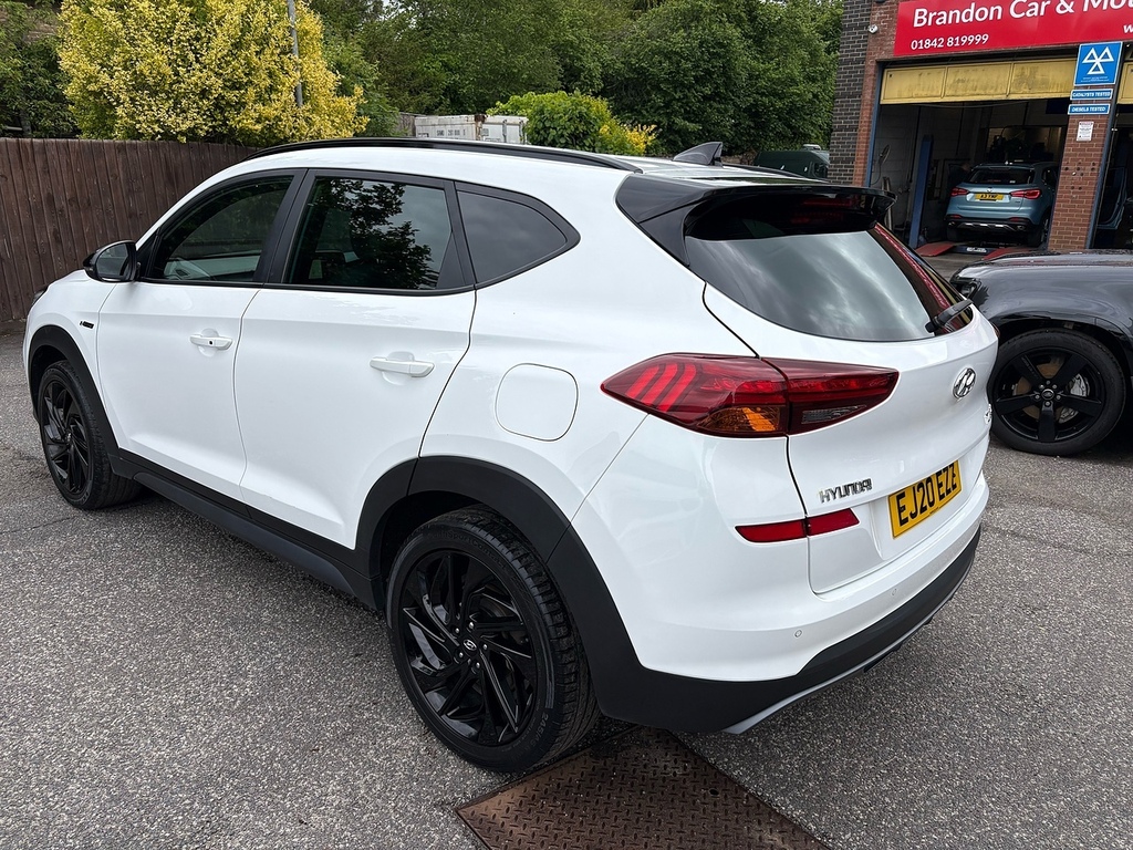 Hyundai Tucson T-gdi N Line White #4