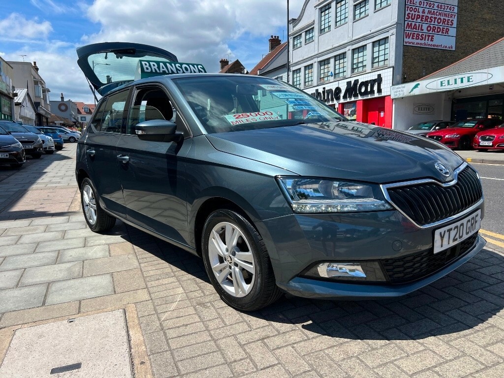 Skoda Fabia 1.0 Tsi Se Hatchback Grey #2