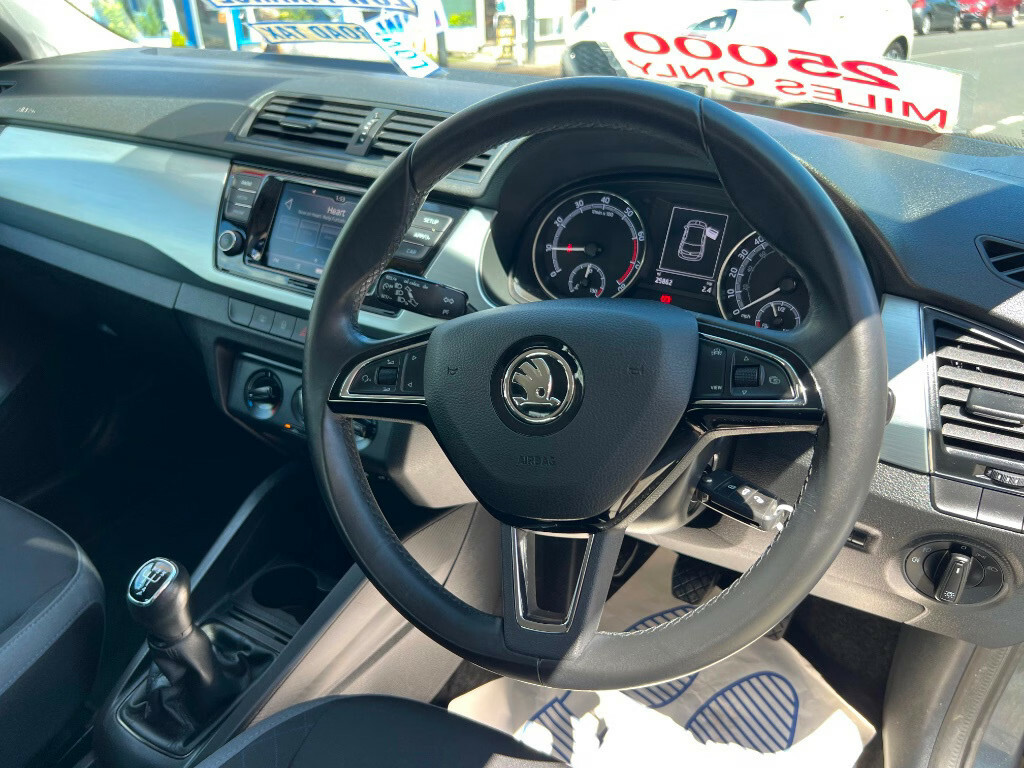 Skoda Fabia 1.0 Tsi Se Hatchback Grey #6