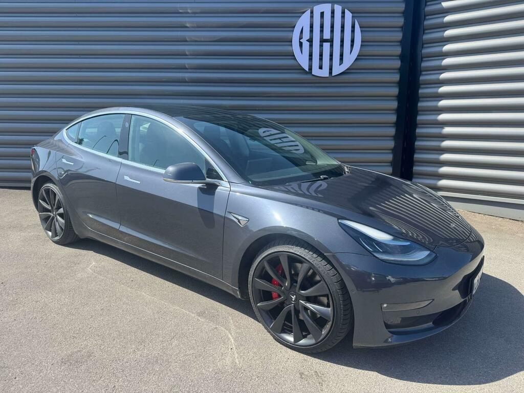 Tesla Model 3 Dual Motor Performance 4Wde Performanc Grey