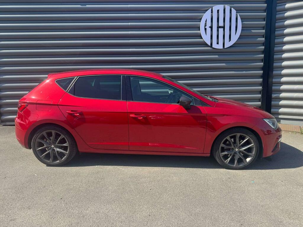 Seat Leon 1.5 Tsi Evo Fr Sport Euro 6 Ss FV19ZMX Red #2