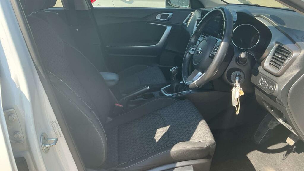 Kia Xceed 1.6 Crdi Isg 3 Red #7