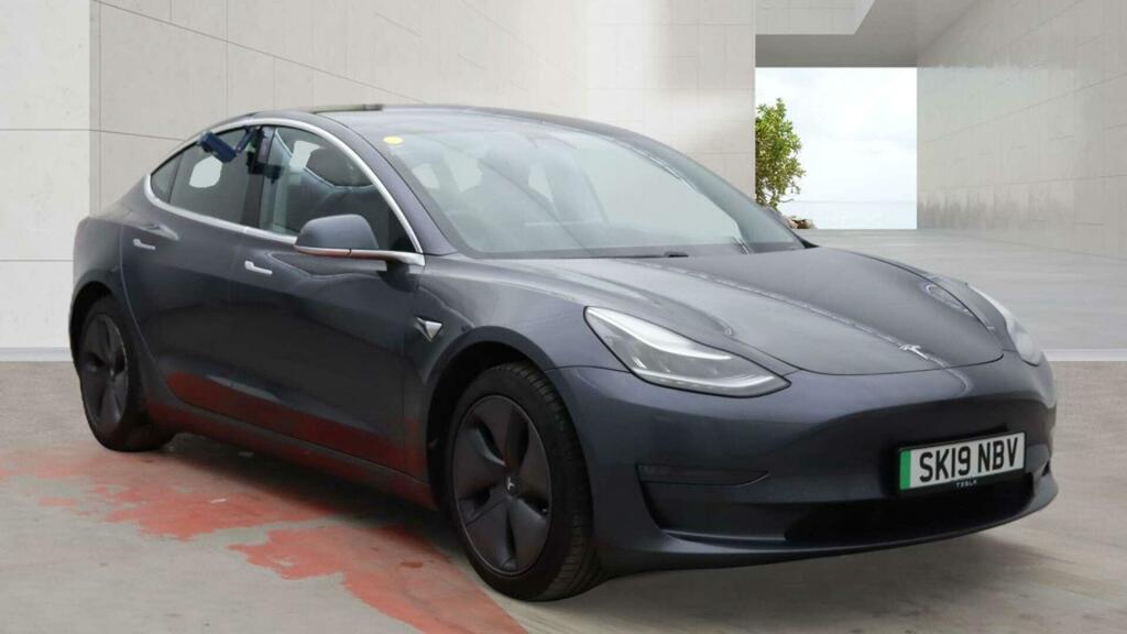 Tesla Model 3 Dual Motor Long Range 4Wde Grey
