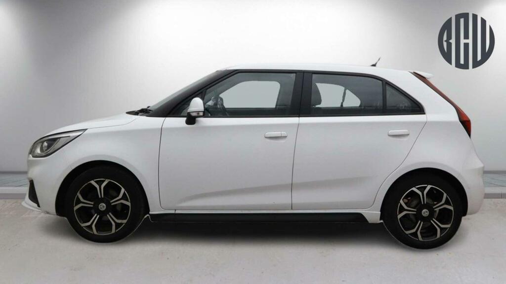 MG MG3 Excite White #6