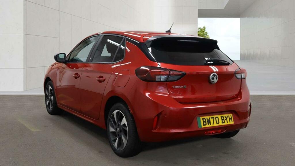 Vauxhall Corsa-e 50Kwh Se Nav 7.4Kw Charger Red #3