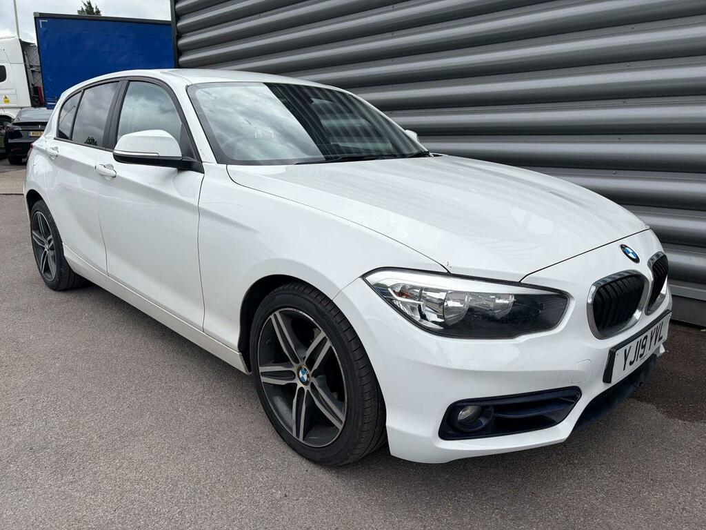 BMW 1 Series 1.5 118I Sport Euro 6 Ss YJ19YVL White #4
