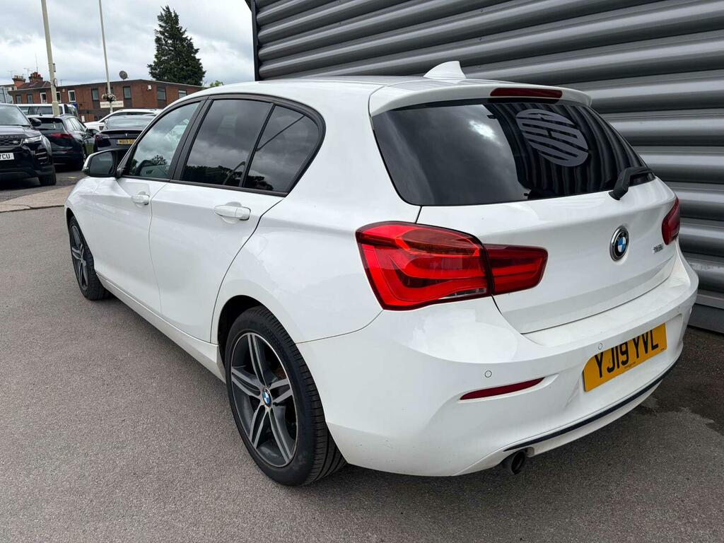 BMW 1 Series 1.5 118I Sport Euro 6 Ss YJ19YVL White #5