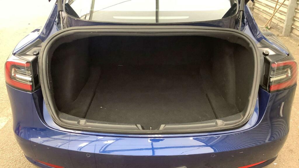 Tesla Model 3 Standard Range Plus Saloon Rwd Black #7