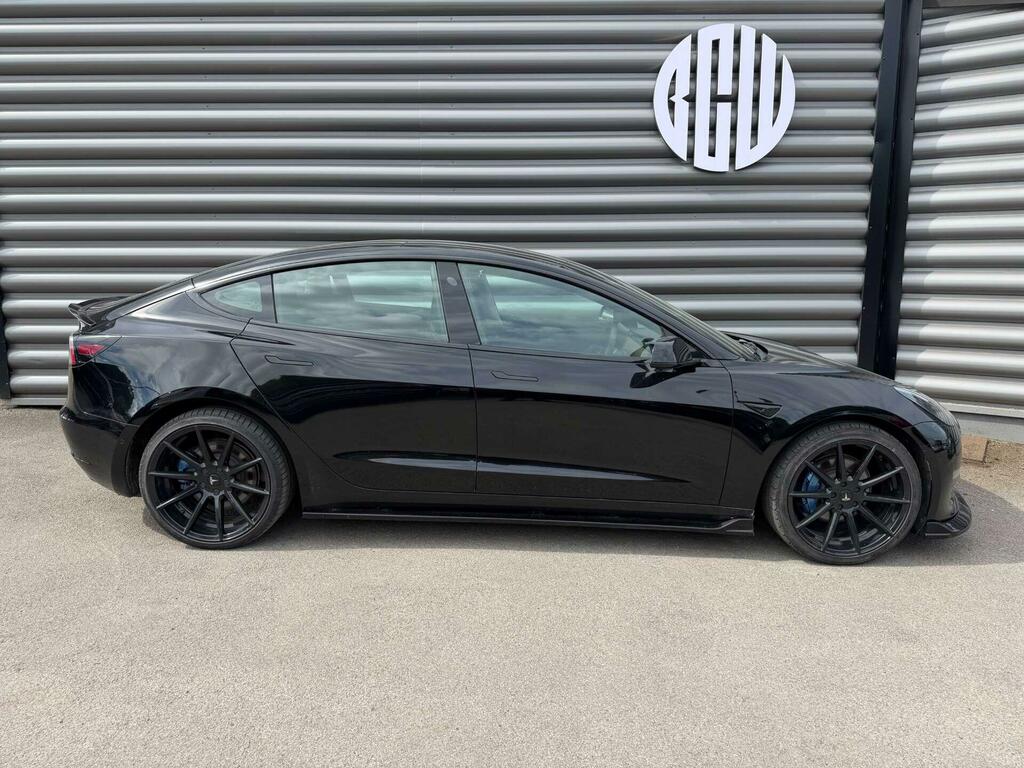 Tesla Model 3 Long Range Black #2