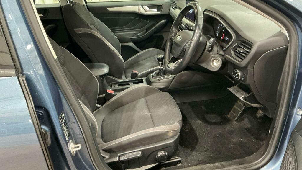 Ford Focus 1.0T Ecoboost Zetec Euro 6 Ss  #9