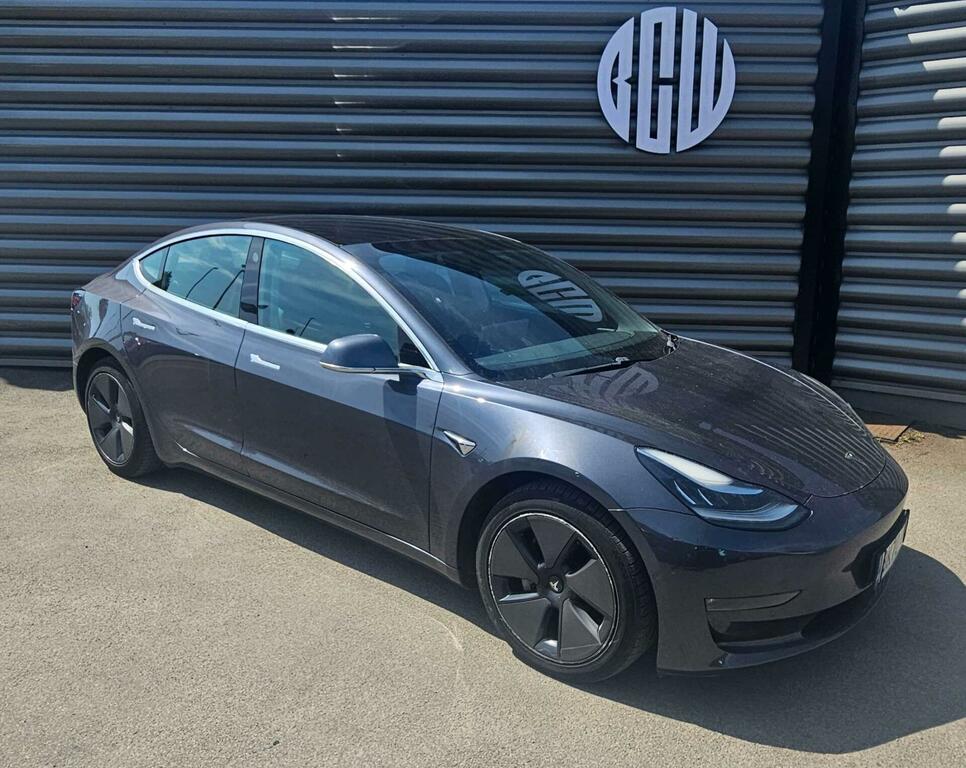 Tesla Model 3 Long Range Grey