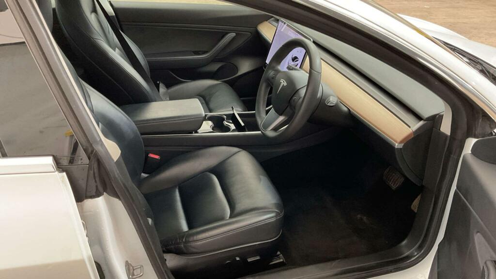 Tesla Model 3 Dual Motor Long Range Saloon 4 Blue #7