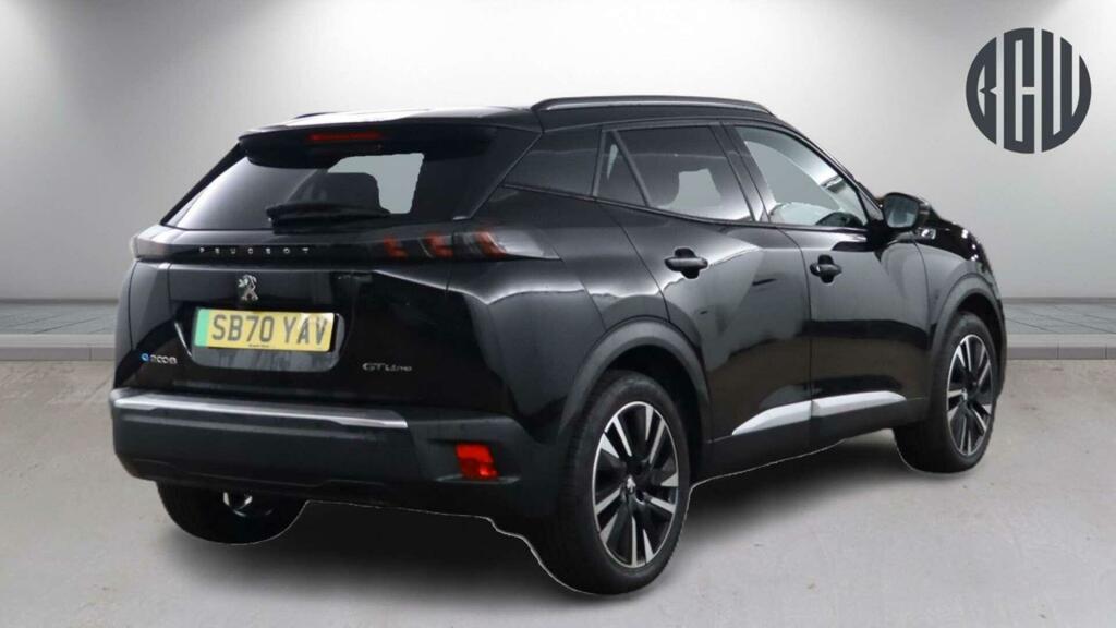 Peugeot e-2008 Gt Line Black #4