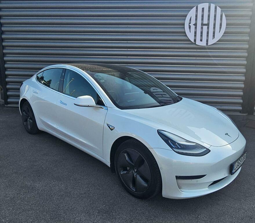 Tesla Model 3 Long Range White