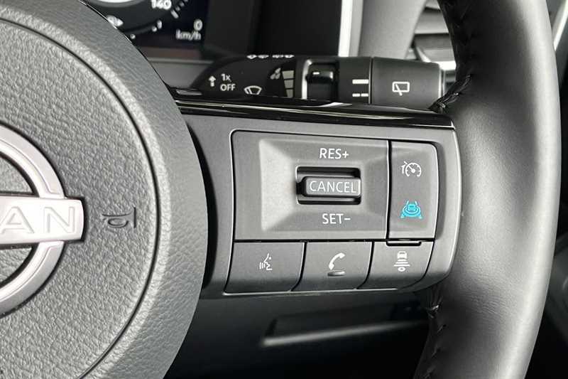 Nissan Qashqai 1.5 E-power Tekna MD75UKZ Black #6