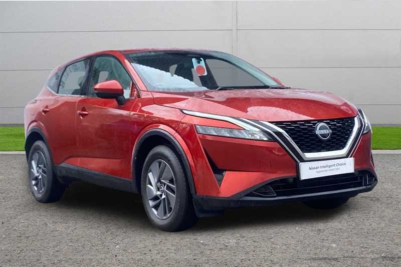 Nissan Qashqai 1.3 Dig-t Mh Acenta Premium FD72DHY Red