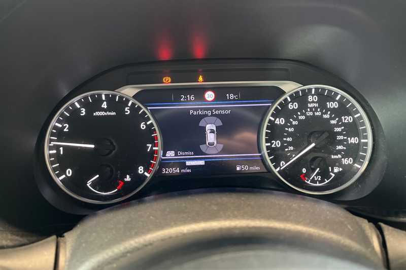 Nissan Juke 1.0 Dig-t N-connecta MW69XBB White #3