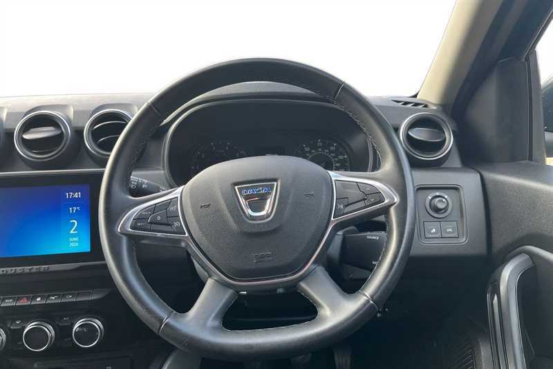 Dacia Duster 1.0 Tce 100 Bi-fuel Prestige SV72YDR Black #4