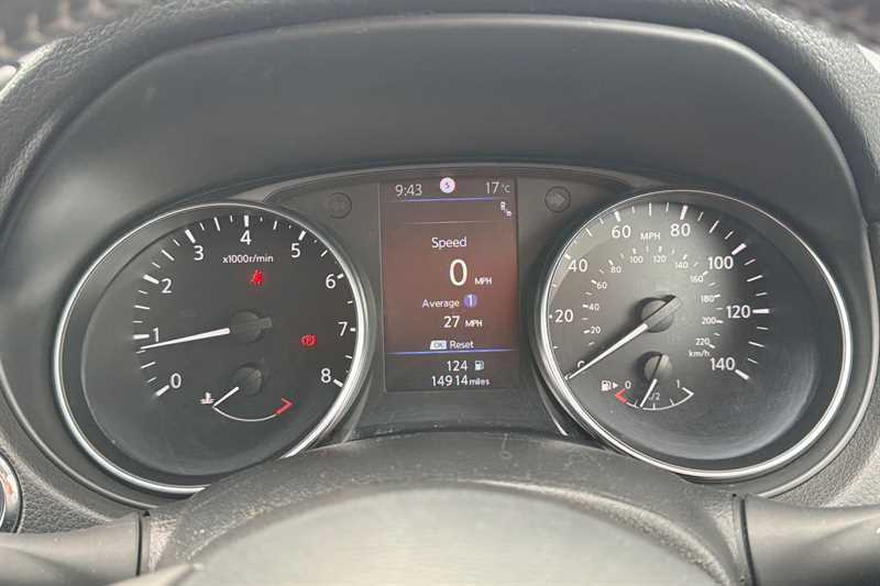 Nissan Qashqai 1.3 Dig-t N-connecta DY19PVA Silver #4